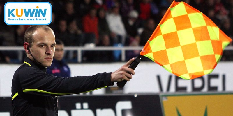 Nắm bắt các quy tắc miễn trừ lỗi trên sân